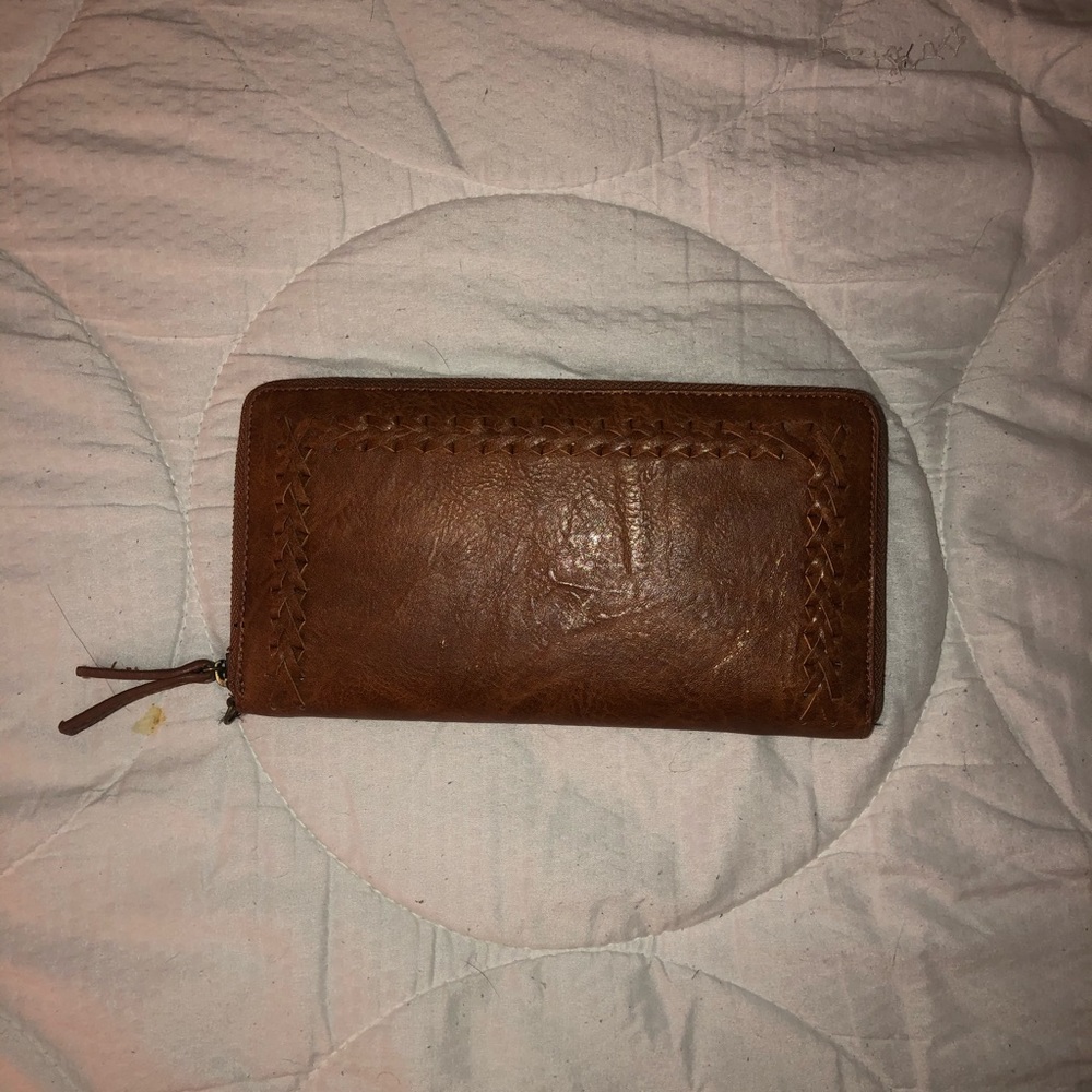 ALTAR’D STATE LEATHER CLUTCH WALLET